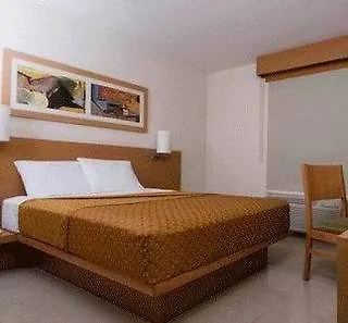 City Express By Marriott Mazatlán Hotel