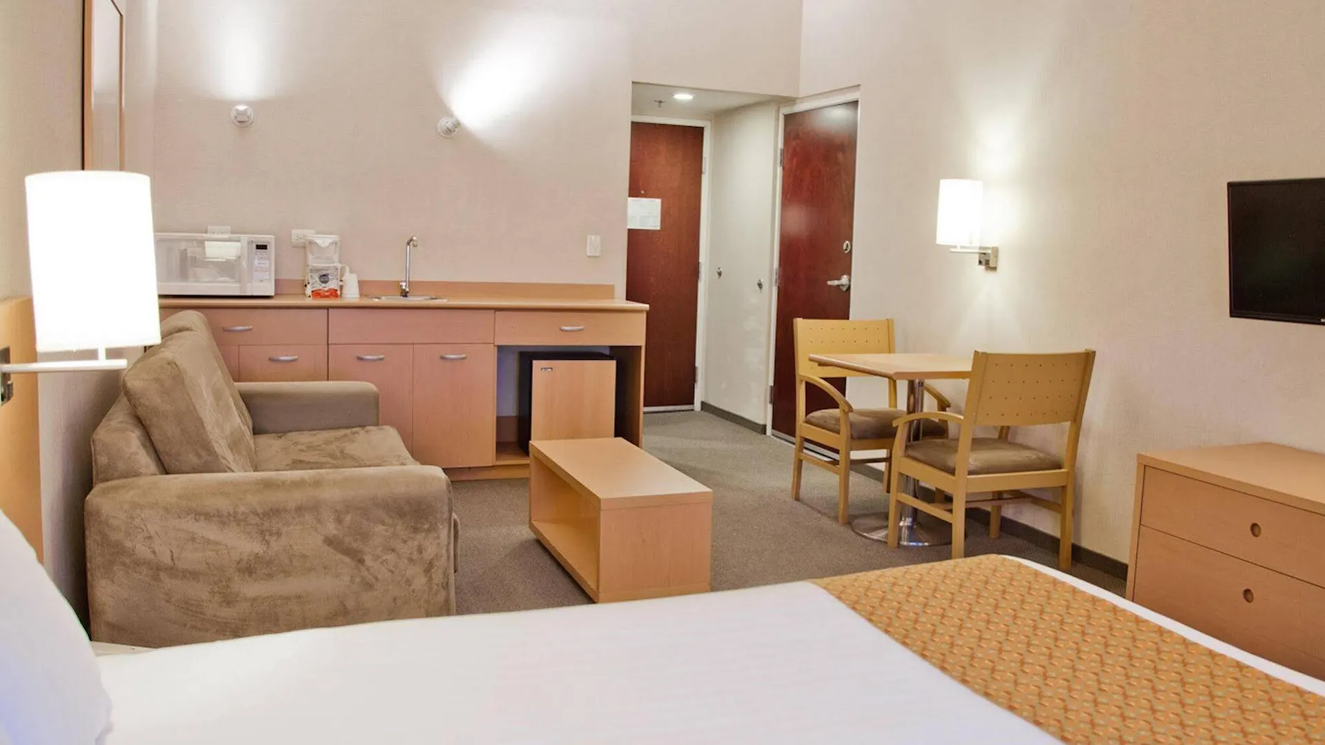 Hotel City Express By Marriott Mazatlán