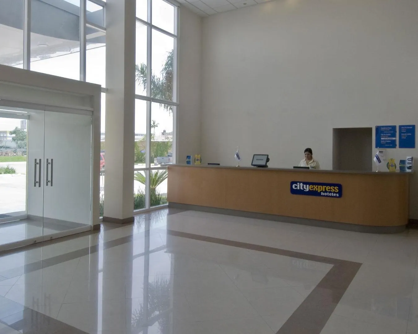 Hotel City Express By Marriott Mazatlan