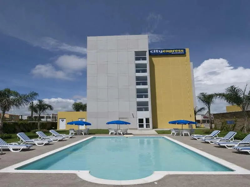 *** Hotel City Express By Marriott Mazatlan Mexico